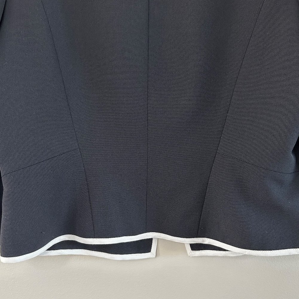 Hobbs London Black Wool Cropped Ivory Contrast Trim Blazer Jacket - Picture 11 of 11